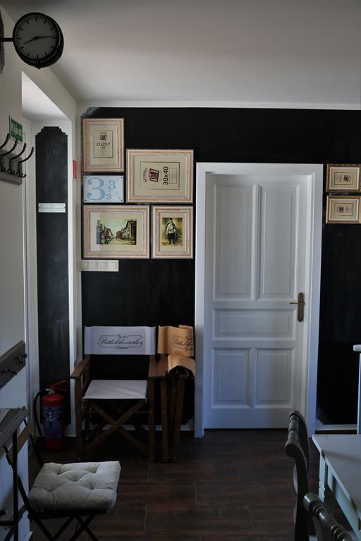 Fogado A Patkolokovacshoz Vendeghaz Szekszard Bed and Breakfast Exteriör bild